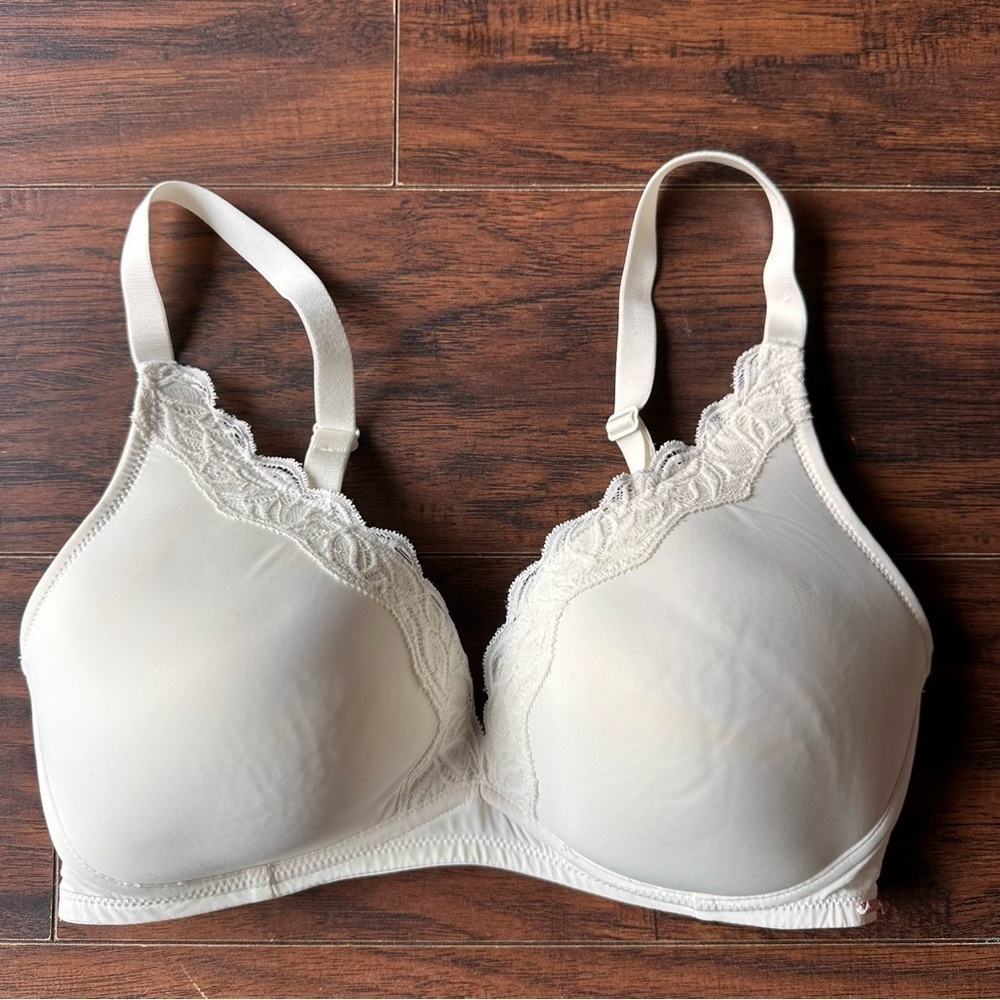 Dorina White Lace Push Up Bra